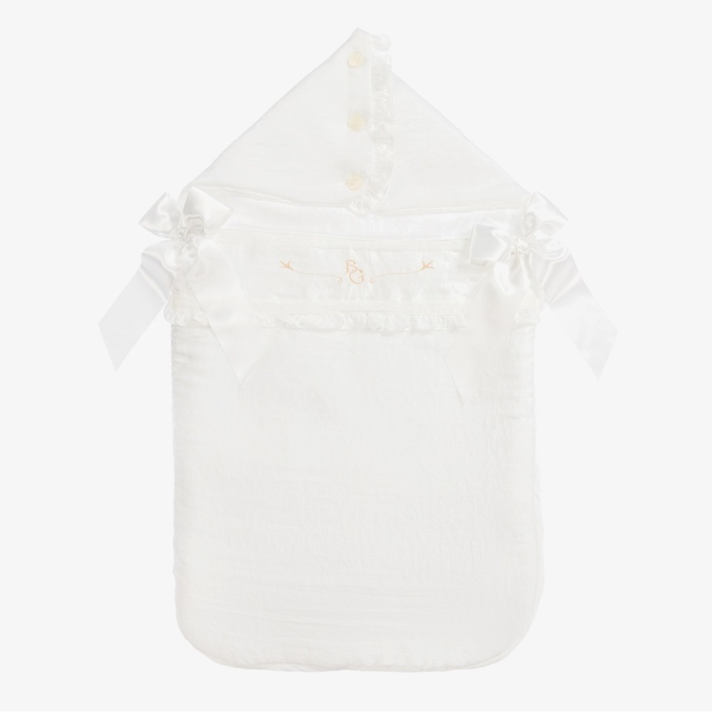 Beatrice & George White Baby Nest (80cm)